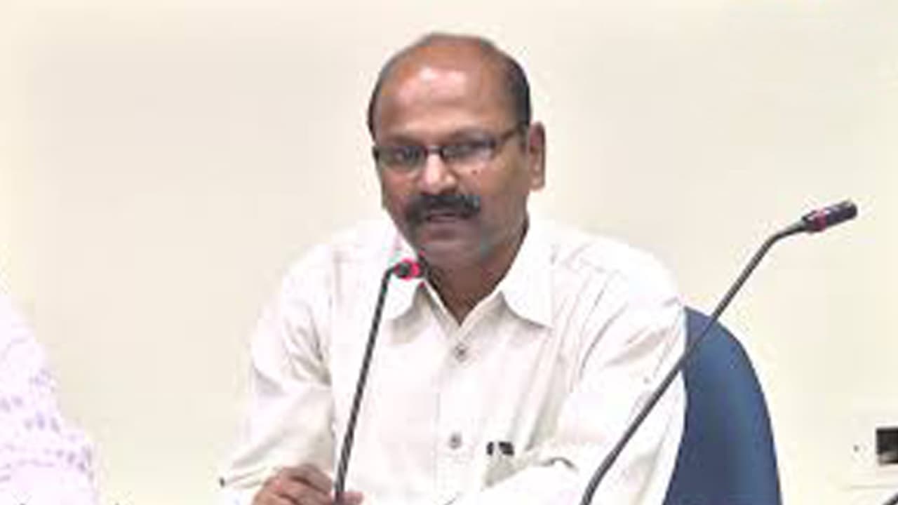 శాట్స్లో ఎలాంటి అక్రమాలు చోటు చేసుకోలేదు:దినకర్ బాబు శాట్స్లో ఎలాంటి అక్రమాలు చోటు చేసుకోలేదు:దినకర్ బాబు