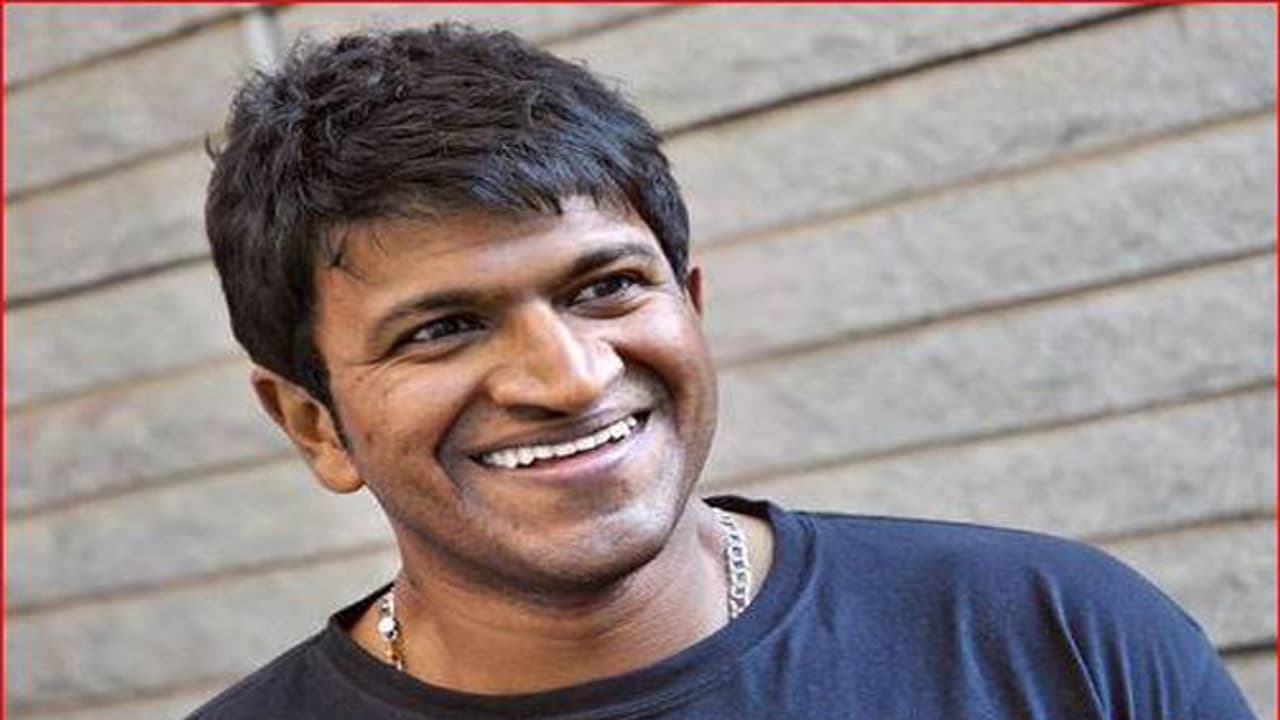 ಟೈರ್ ಸ್ಫೋಟ: ಅಪಘಾತದಲ್ಲಿ ಅಪ್ಪು ಪಾರು