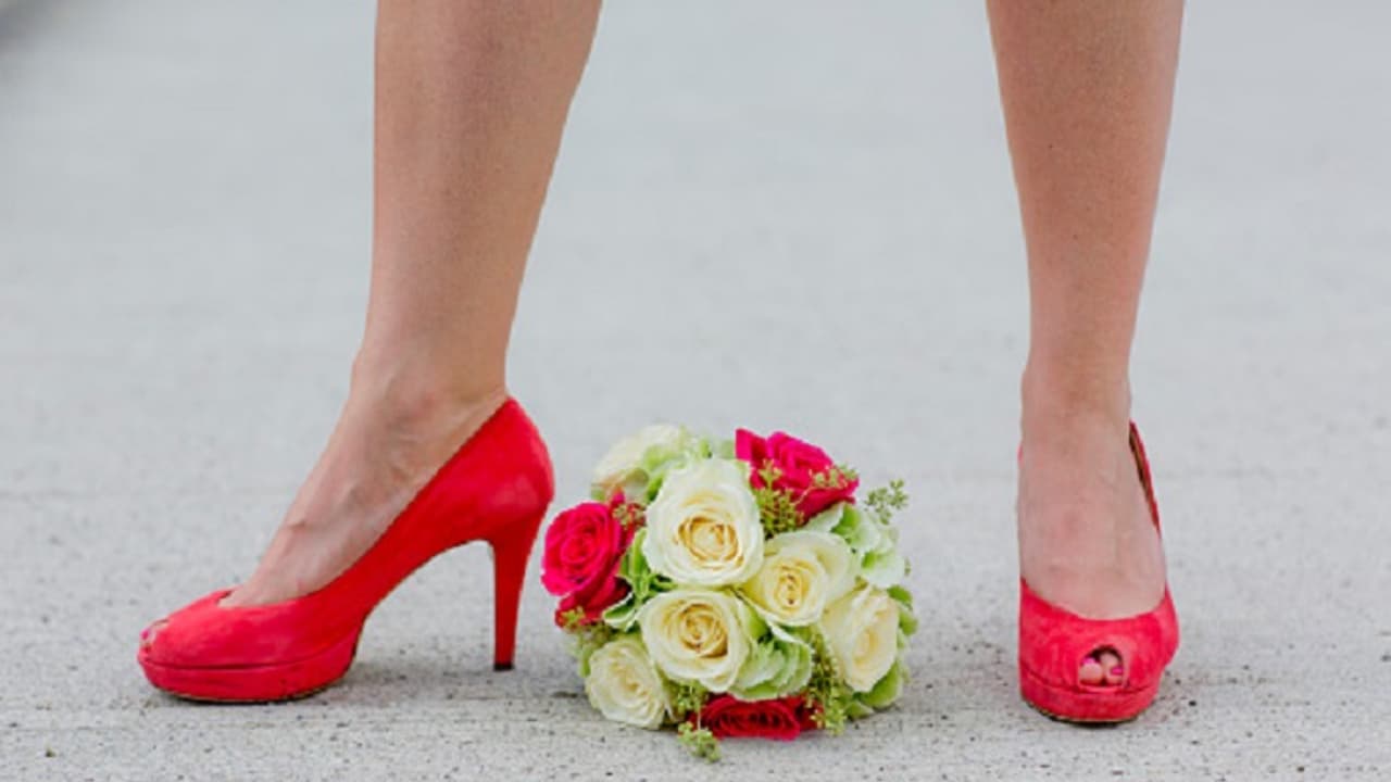 కేంద్ర బడ్జెట్ 2020: విదేశీ చెప్పులు, ఫర్నీచర్పై కస్టమ్స్ డ్యూటీ పెంపు కేంద్ర బడ్జెట్ 2020: విదేశీ చెప్పులు, ఫర్నీచర్పై కస్టమ్స్ డ్యూటీ పెంపు