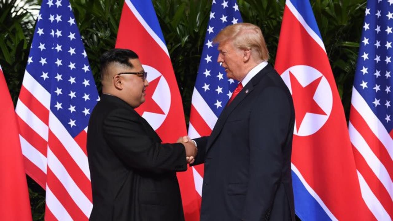 உலகின் தாதா அமெரிக்காவை நடுநடுங்க வைத்த குட்டி நாடு.!! அதிபயங்கர ஏவுகணைகளை செலுத்தி எச்சரிக்கை..!! உலகின் தாதா அமெரிக்காவை நடுநடுங்க வைத்த குட்டி நாடு.!! அதிபயங்கர ஏவுகணைகளை செலுத்தி எச்சரிக்கை..!!