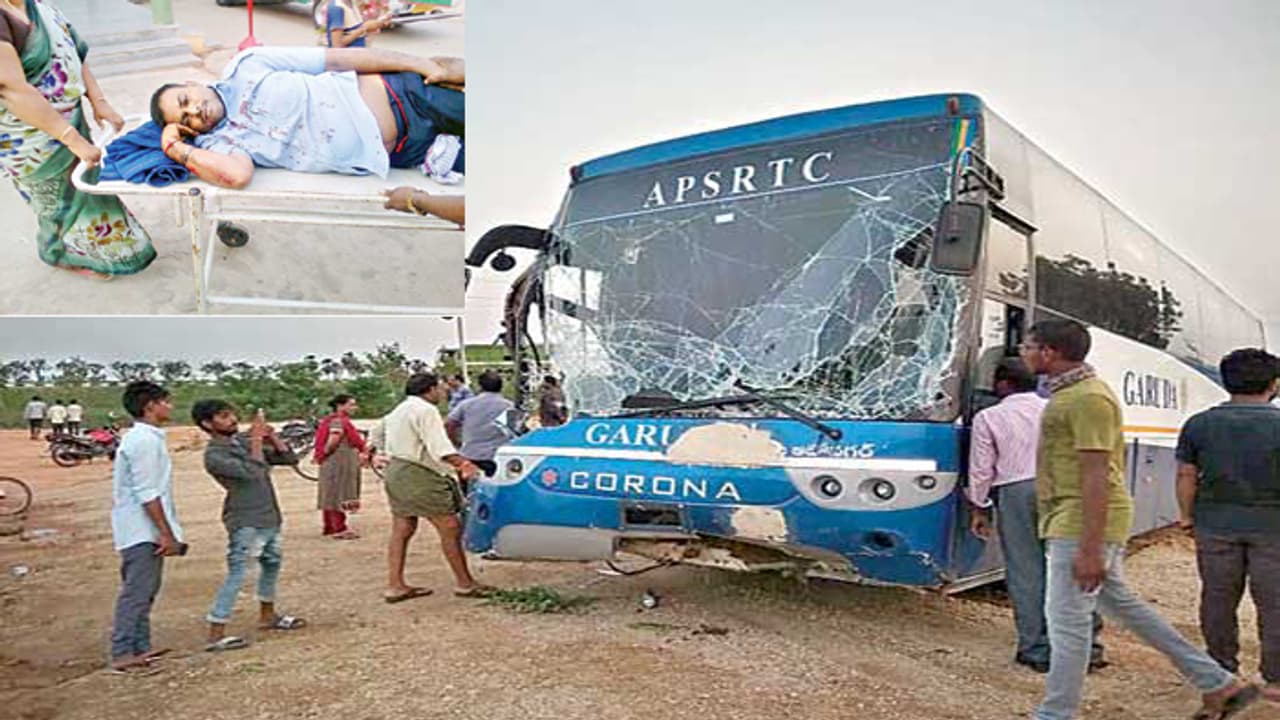 తన కాళ్లు విరిగినా.. ప్రయాణికుల ప్రాణాలు కాపాడాడు తన కాళ్లు విరిగినా.. ప్రయాణికుల ప్రాణాలు కాపాడాడు