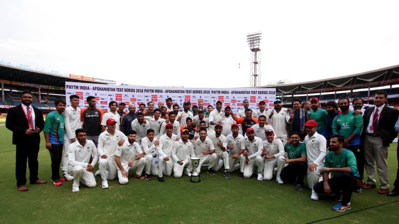 ಟೆಸ್ಟ್ ಸರಣಿ ಗೆದ್ದರೂ ಆಫ್ಘಾನ್ಗೆ ಚಾಂಪಿಯನ್ ಪಟ್ಟ ನೀಡಿದ ಭಾರತ ಟೆಸ್ಟ್ ಸರಣಿ ಗೆದ್ದರೂ ಆಫ್ಘಾನ್ಗೆ ಚಾಂಪಿಯನ್ ಪಟ್ಟ ನೀಡಿದ ಭಾರತ