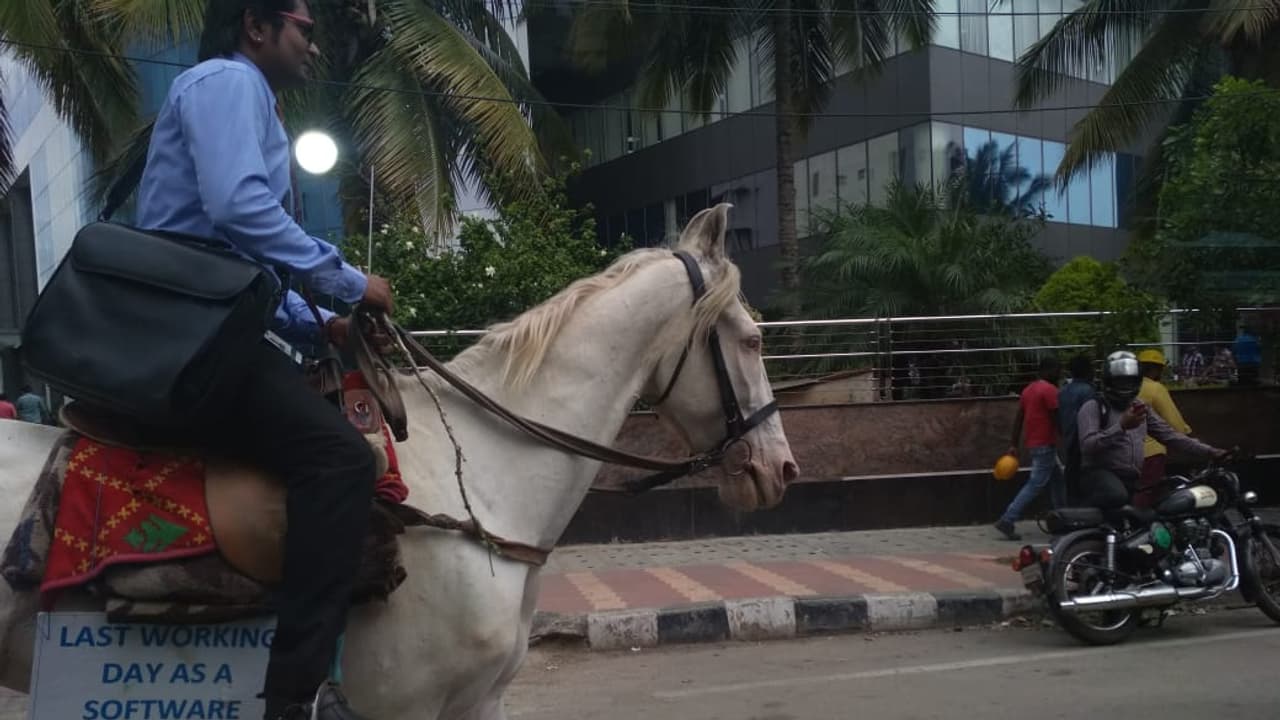 ಇದ್ದದ್ದು 8 ವರ್ಷ, ಟ್ರಾಫಿಕ್ ಸಮಸ್ಯೆ ನೆನಪಾದದ್ದು ಕೊನೆಯ ದಿನವೇ? ಇದ್ದದ್ದು 8 ವರ್ಷ, ಟ್ರಾಫಿಕ್ ಸಮಸ್ಯೆ ನೆನಪಾದದ್ದು ಕೊನೆಯ ದಿನವೇ?