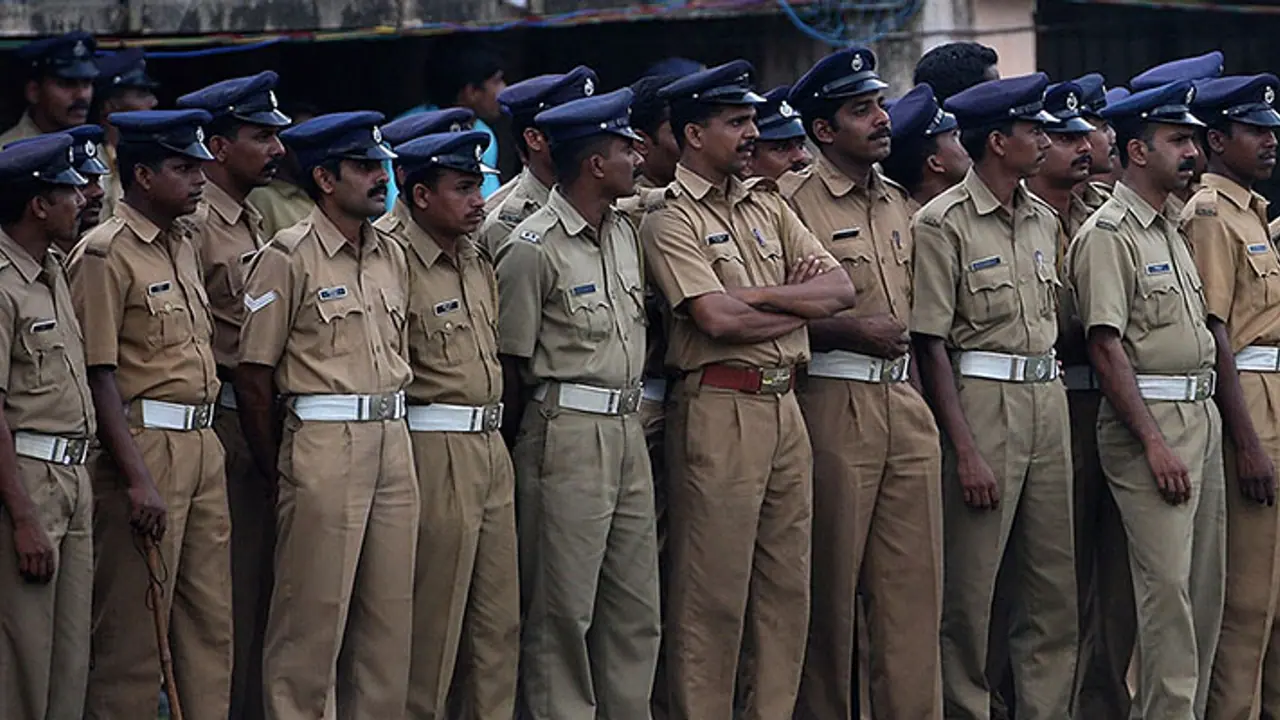 Police slavery in Kerala's Guruvayoor temple too