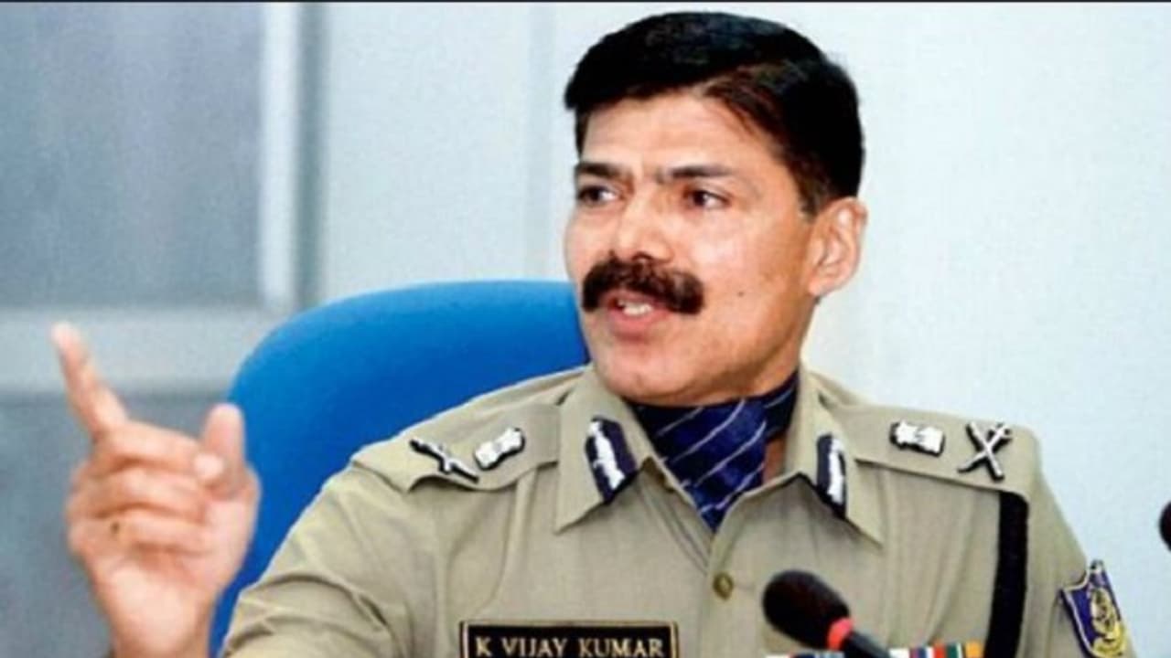 ವೀರಪ್ಪನ್ ಹುಟ್ಟಡಗಿಸಿದ್ದ ಐಪಿಎಸ್ ಅಧಿಕಾರಿ ಕಾಶ್ಮೀರ ರಾಜ್ಯಪಾಲರ ಸಲಹೆಗಾರ..! ವೀರಪ್ಪನ್ ಹುಟ್ಟಡಗಿಸಿದ್ದ ಐಪಿಎಸ್ ಅಧಿಕಾರಿ ಕಾಶ್ಮೀರ ರಾಜ್ಯಪಾಲರ ಸಲಹೆಗಾರ..!