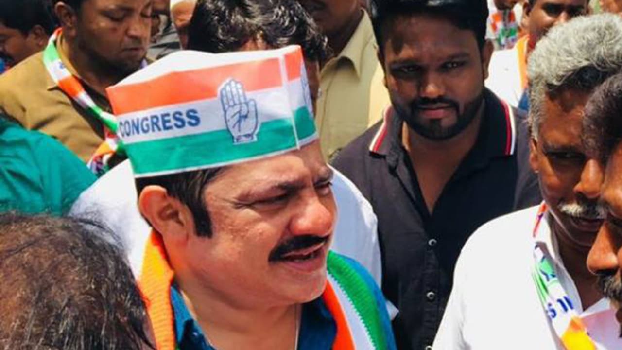 ಮೋದಿಗೆ ಮುಸ್ಲಿಂ ಮತ ಬೇಕಿಲ್ಲ, ನಮಗೇ ಹಾಕಿ: ಜಮೀರ್ ಅಹ್ಮದ್ ಕರೆ ಮೋದಿಗೆ ಮುಸ್ಲಿಂ ಮತ ಬೇಕಿಲ್ಲ, ನಮಗೇ ಹಾಕಿ: ಜಮೀರ್ ಅಹ್ಮದ್ ಕರೆ