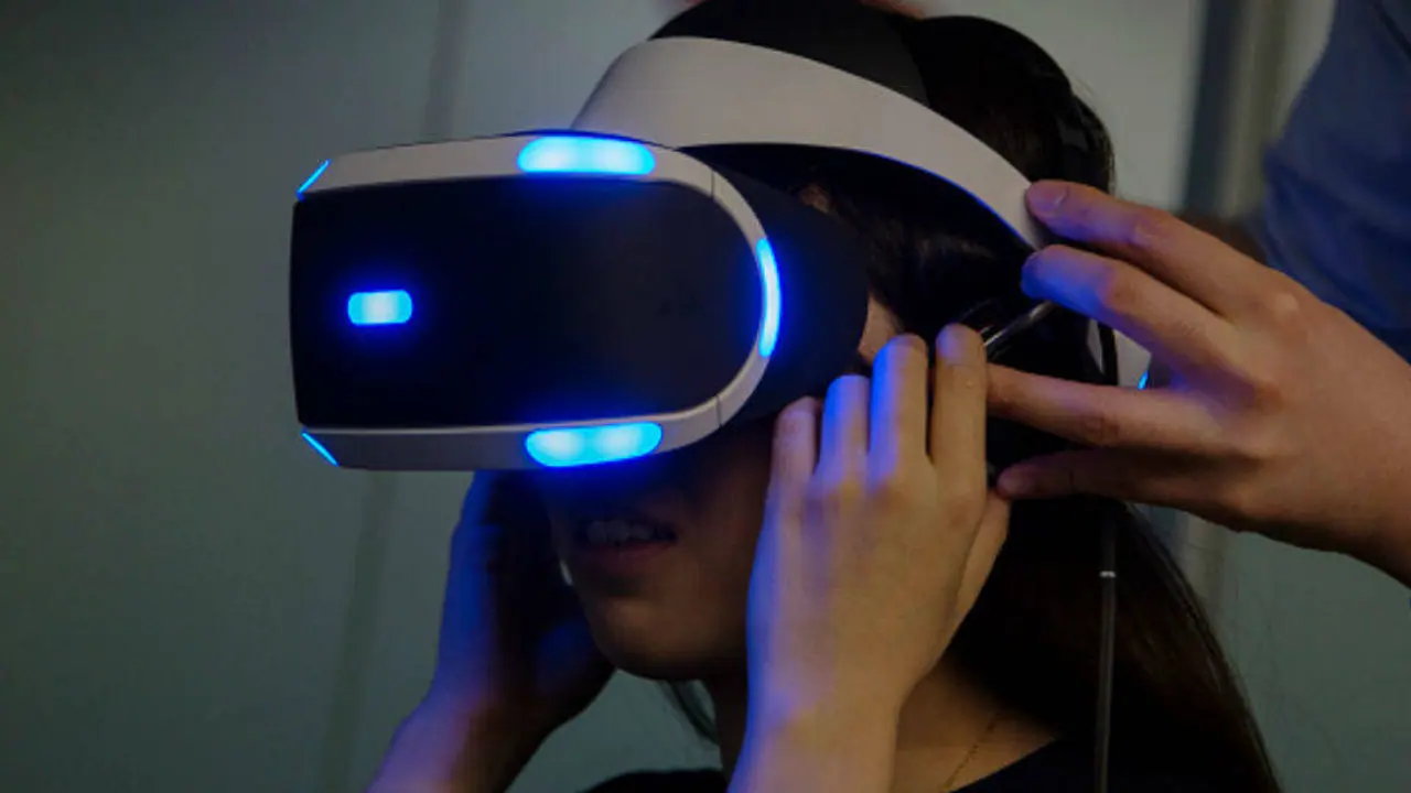 Apple's AR/VR headset likely to feature content created by Hollywood directors: Report