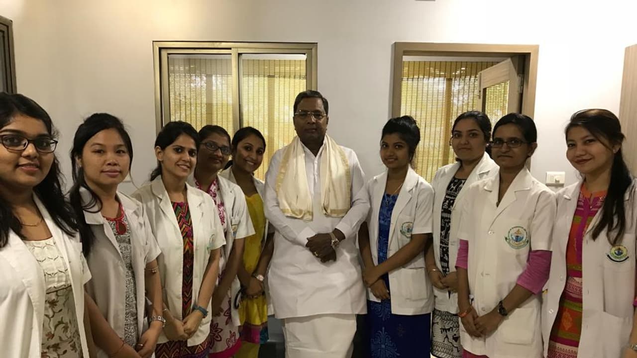 ಜ್ಯೋತಿಷಿ ಮಾತು ಕೇಳಿ ಧರ್ಮಸ್ಥಳಕ್ಕೆ ತೆರಳಿದ್ರಾ ಸಿದ್ದರಾಮಯ್ಯ? ಜ್ಯೋತಿಷಿ ಮಾತು ಕೇಳಿ ಧರ್ಮಸ್ಥಳಕ್ಕೆ ತೆರಳಿದ್ರಾ ಸಿದ್ದರಾಮಯ್ಯ?