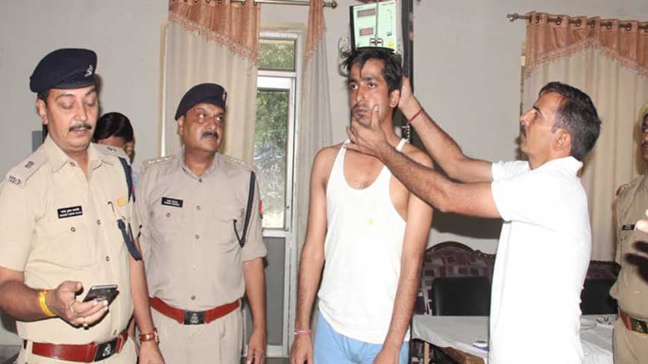 Police investigate man who found a new way to increase his height for the SI test