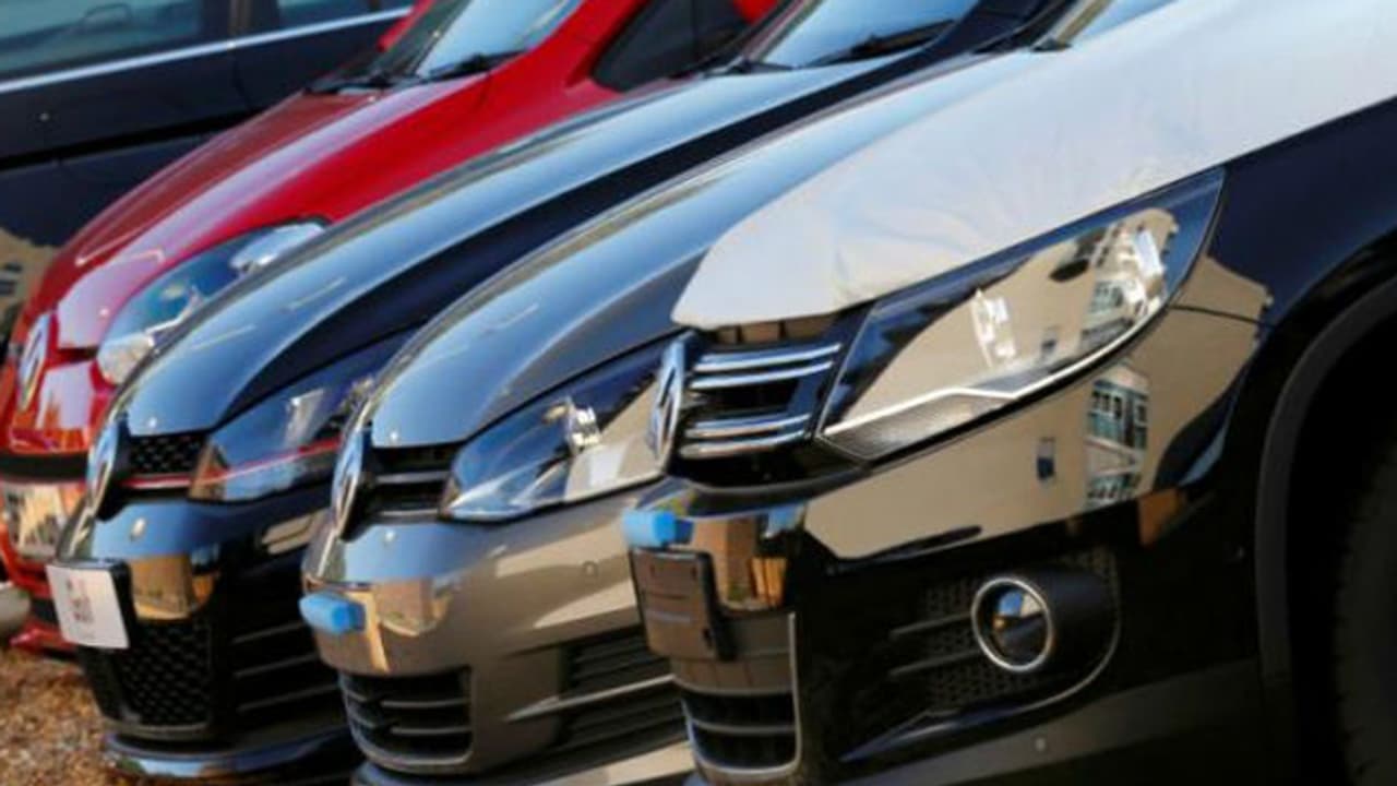 ದೀಪಾವಳಿ ಹಬ್ಬಕ್ಕೆ ಭಾರತದಲ್ಲಿ ಕಾರು ಖರೀದಿಸಿದವರೆಷ್ಟು? ದಾಖಲೆ ಬರೆದ ಟಾಟಾ, ಮಾರುತಿ! ದೀಪಾವಳಿ ಹಬ್ಬಕ್ಕೆ ಭಾರತದಲ್ಲಿ ಕಾರು ಖರೀದಿಸಿದವರೆಷ್ಟು? ದಾಖಲೆ ಬರೆದ ಟಾಟಾ, ಮಾರುತಿ!