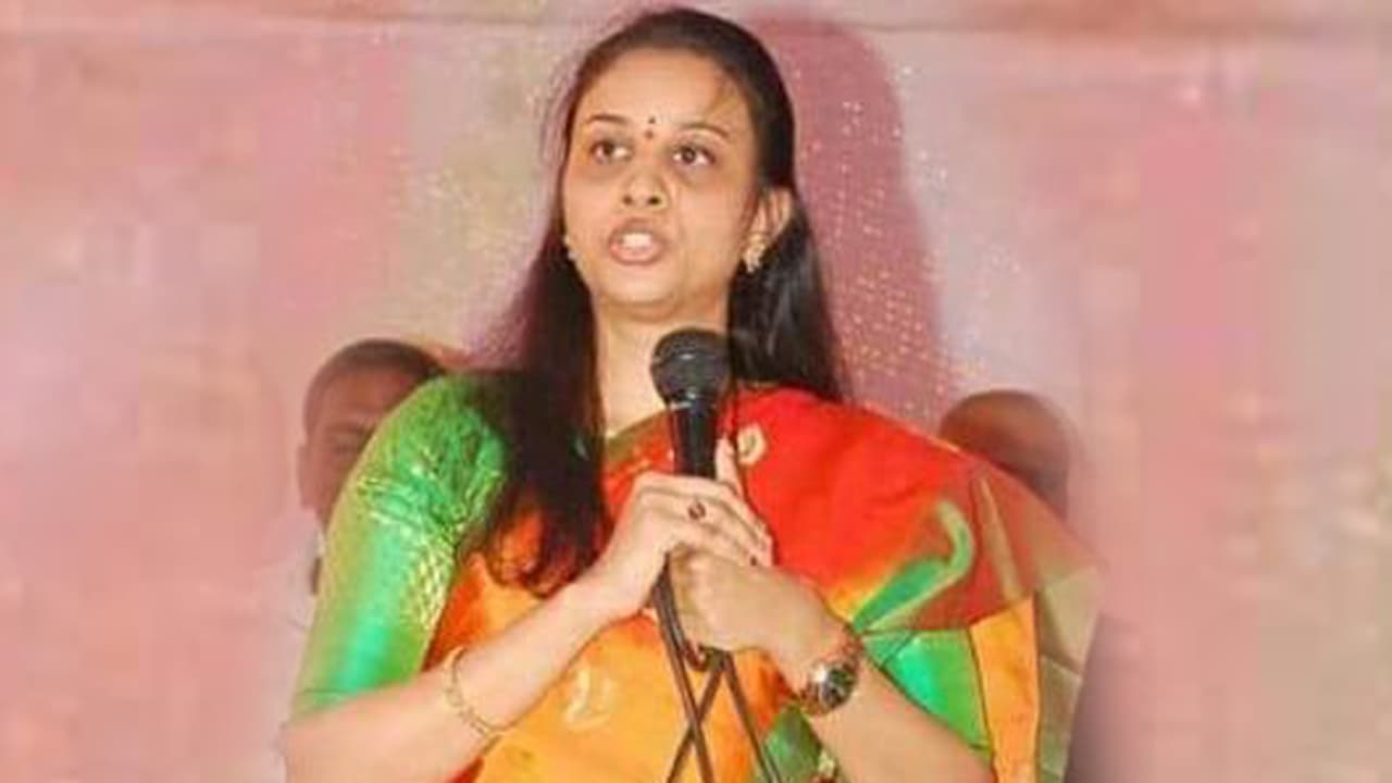 చిట్టెక్క కోసం ప్లాన్: కేసీఆర్ కు కొండా దంపతుల సవాల్ చిట్టెక్క కోసం ప్లాన్: కేసీఆర్ కు కొండా దంపతుల సవాల్