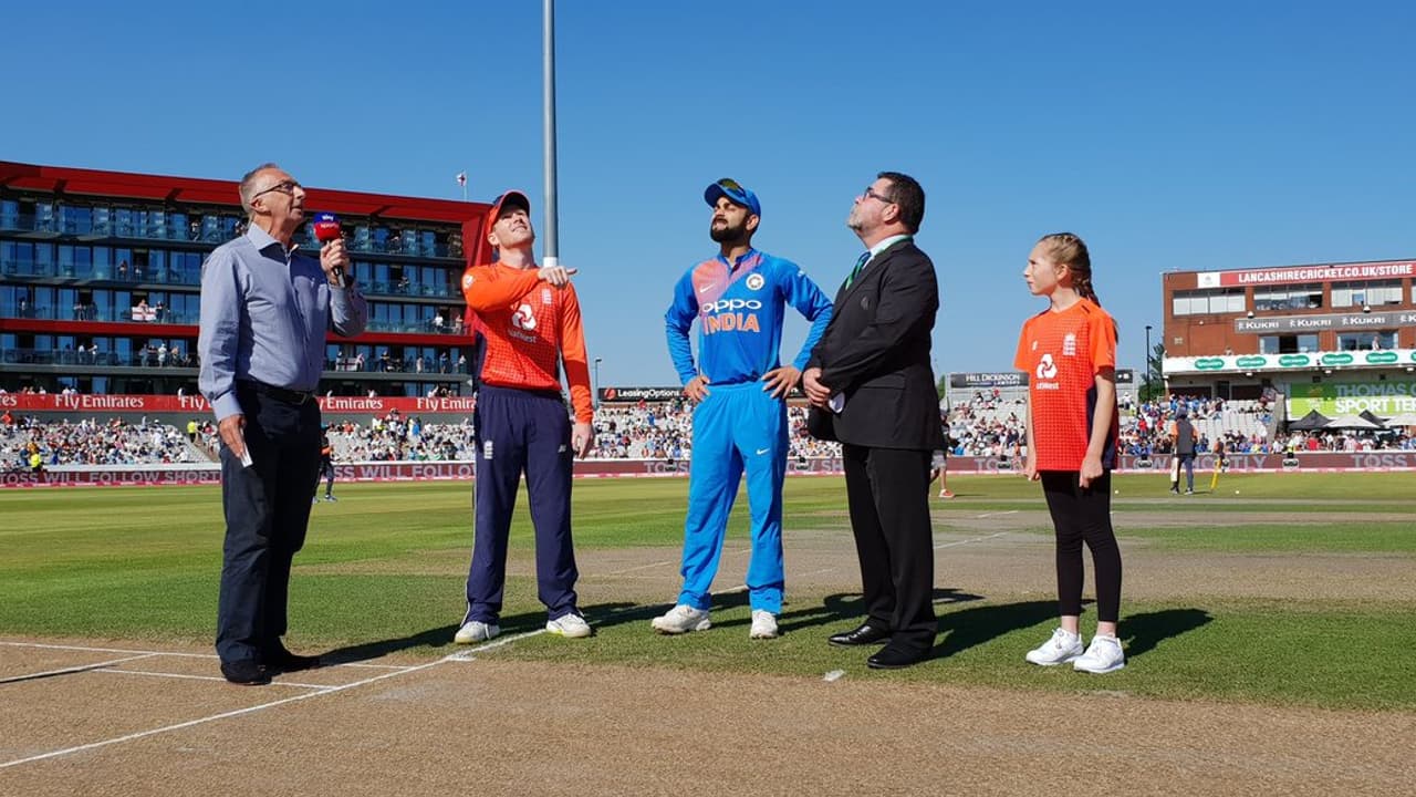 2ನೇ ಏಕದಿನ ಪಂದ್ಯಕ್ಕೆ ಟಾಸ್ ಅಗತ್ಯವಿರಲಿಲ್ಲ: ವಿರಾಟ್ ಕೊಹ್ಲಿ 2ನೇ ಏಕದಿನ ಪಂದ್ಯಕ್ಕೆ ಟಾಸ್ ಅಗತ್ಯವಿರಲಿಲ್ಲ: ವಿರಾಟ್ ಕೊಹ್ಲಿ