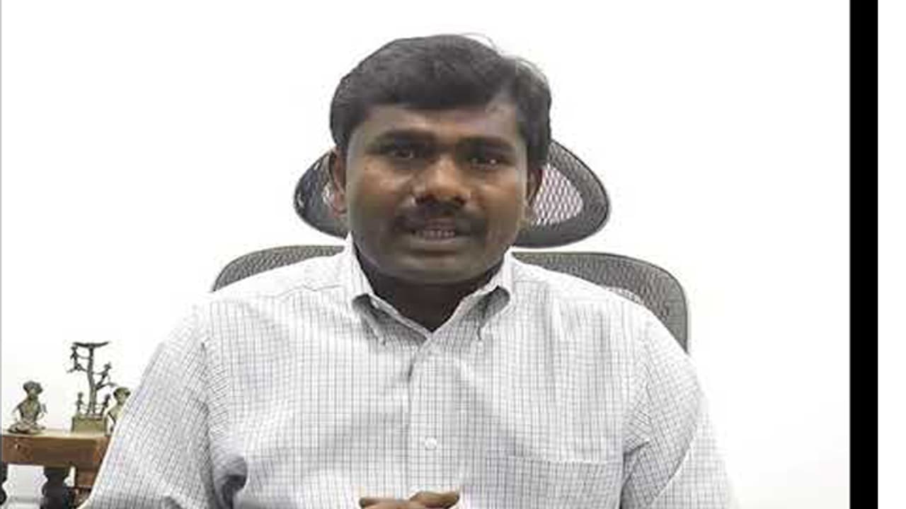 ఏపి ఐఏఎస్ అధికారిపై పోలీసులకు ఫిర్యాదుచేసిన భార్య ఏపి ఐఏఎస్ అధికారిపై పోలీసులకు ఫిర్యాదుచేసిన భార్య