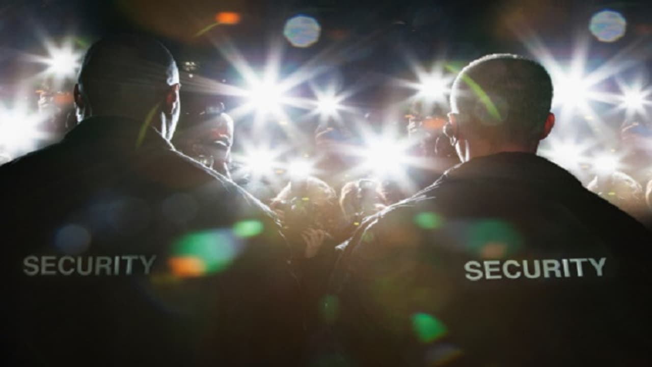 ಸೆಲಿಬ್ರಿಟಿ ಬಾಡಿಗಾರ್ಡ್ ಆಗುವುದು ಎಷ್ಟು ಕಷ್ಟ? ಎಷ್ಟು ‘ಸುಖ’? ಸೆಲಿಬ್ರಿಟಿ ಬಾಡಿಗಾರ್ಡ್ ಆಗುವುದು ಎಷ್ಟು ಕಷ್ಟ? ಎಷ್ಟು ‘ಸುಖ’?