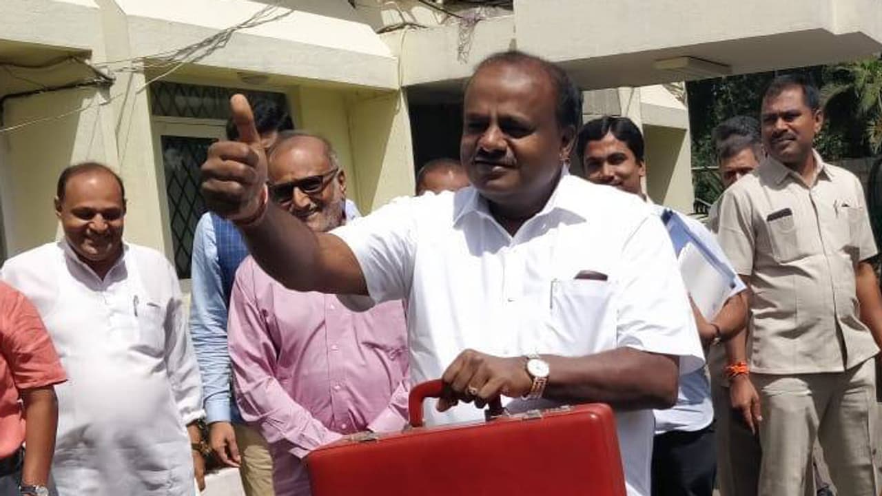 ಸಮಾಜ ಕಲ್ಯಾಣ ಇಲಾಖೆಗೆ ಸಿಎಂ ಕೊಟ್ಟಿದ್ದಿಷ್ಟು ಸಮಾಜ ಕಲ್ಯಾಣ ಇಲಾಖೆಗೆ ಸಿಎಂ ಕೊಟ್ಟಿದ್ದಿಷ್ಟು