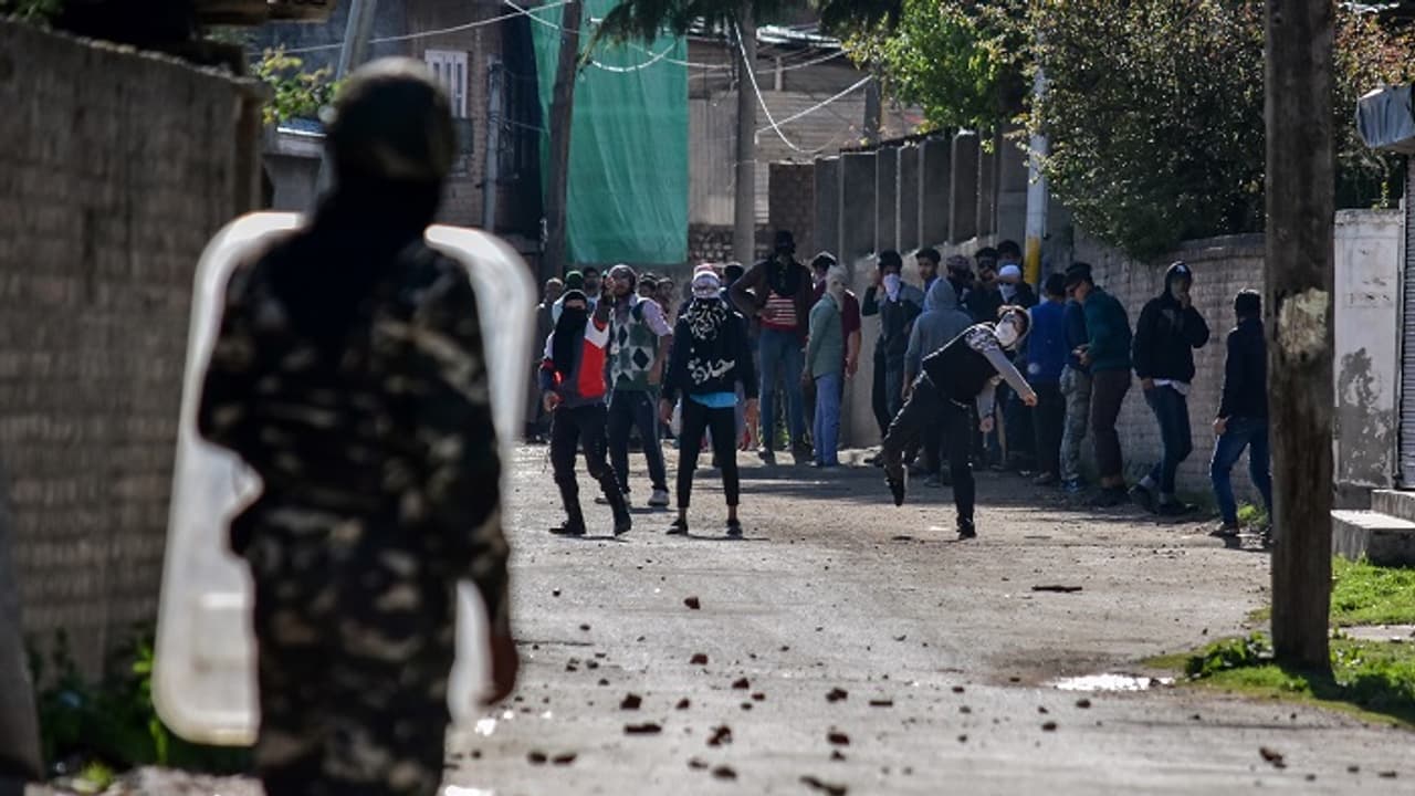 Three civilians killed in Kashmir's Kulgam as Army fires at stone pelters Three civilians killed in Kashmir's Kulgam as Army fires at stone pelters