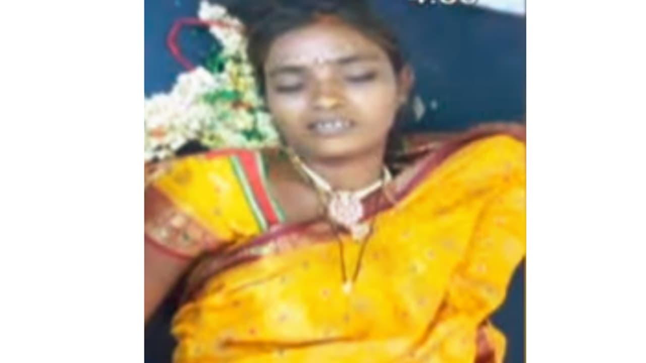 విషాదం: అరుంధతి నక్షత్రం చూస్తూ మృతి చెందిన నవవధువు విషాదం: అరుంధతి నక్షత్రం చూస్తూ మృతి చెందిన నవవధువు