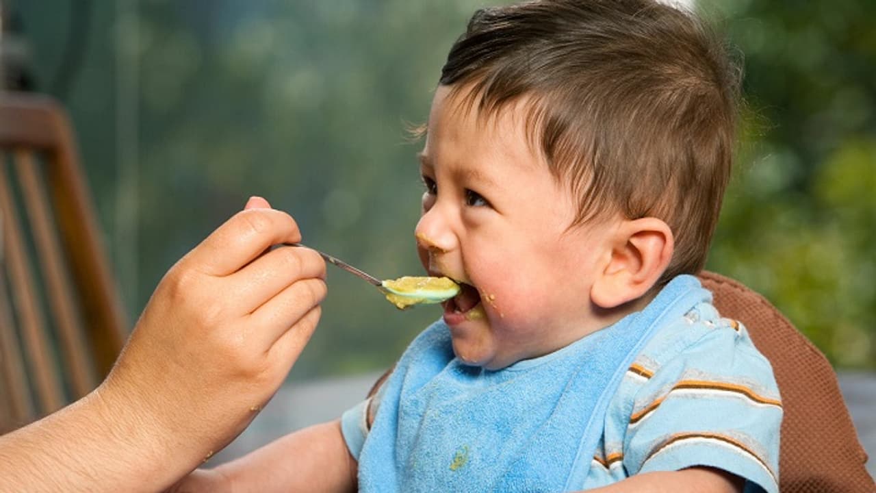 ಹಾಲುಗಲ್ಲದ ಬಾಲರಿಗೆ ತಿನ್ನಲಿಕ್ಕೆಏನು ಕೊಡುವಿರಮ್ಮಾ ?