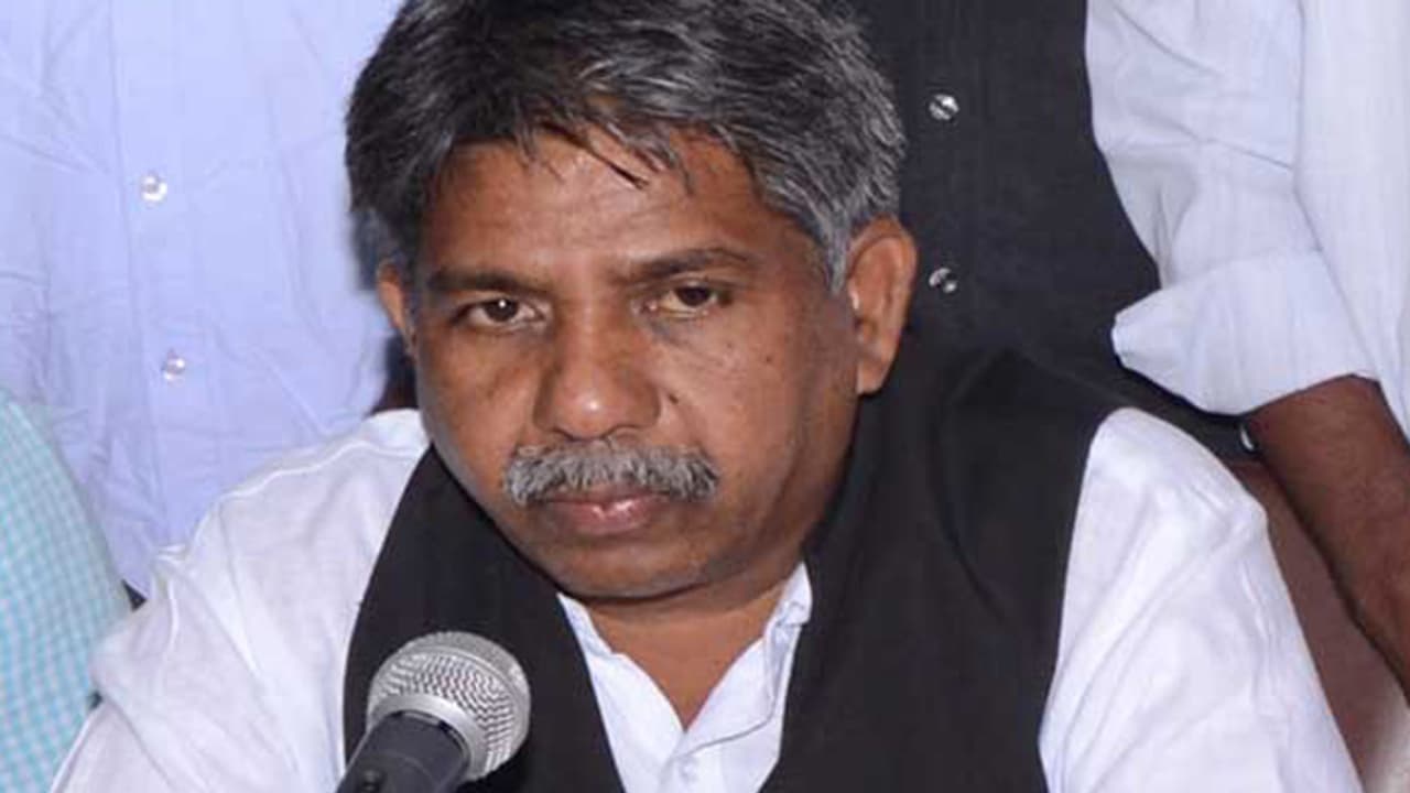 మందకృష్ణ మాదిగ హౌస్ అరెస్ట్.. అరెస్ట్ చేసిన ఎమ్మార్పీఎస్ శ్రేణులను విడుదల చేయాలని డిమాండ్.. 