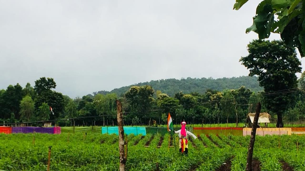 ಕೇಳಲೇಬೇಕು..ಪ್ರಾಣಿಗಳ ಉದ್ದೇಶಿಸಿ ಕಾಂಗ್ರೆಸ್ ‘ಬೆಚ್ಚಪ್ಪ’ನ ಭಾಷಣ!