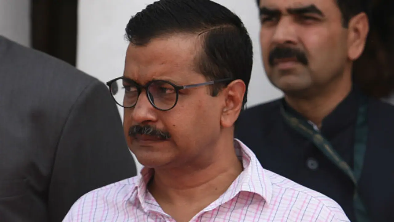 चंदे की रकम में गड़बड़ी पर ‘आप’ को चुनाव आयोग ने दिया झटका