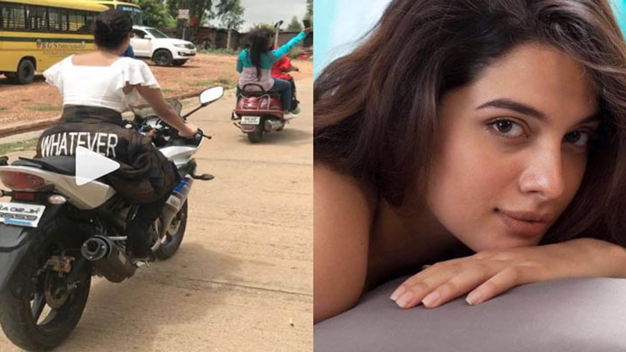 ತಾನ್ಯಾ ಹೋಪ್ ಬೈಕ್ ರೈಡ್ ನೋಡಿದೀರಾ? ಇಲ್ಲಿದೆ ಸಖತ್ ವಿಡಿಯೋ ತಾನ್ಯಾ ಹೋಪ್ ಬೈಕ್ ರೈಡ್ ನೋಡಿದೀರಾ? ಇಲ್ಲಿದೆ ಸಖತ್ ವಿಡಿಯೋ