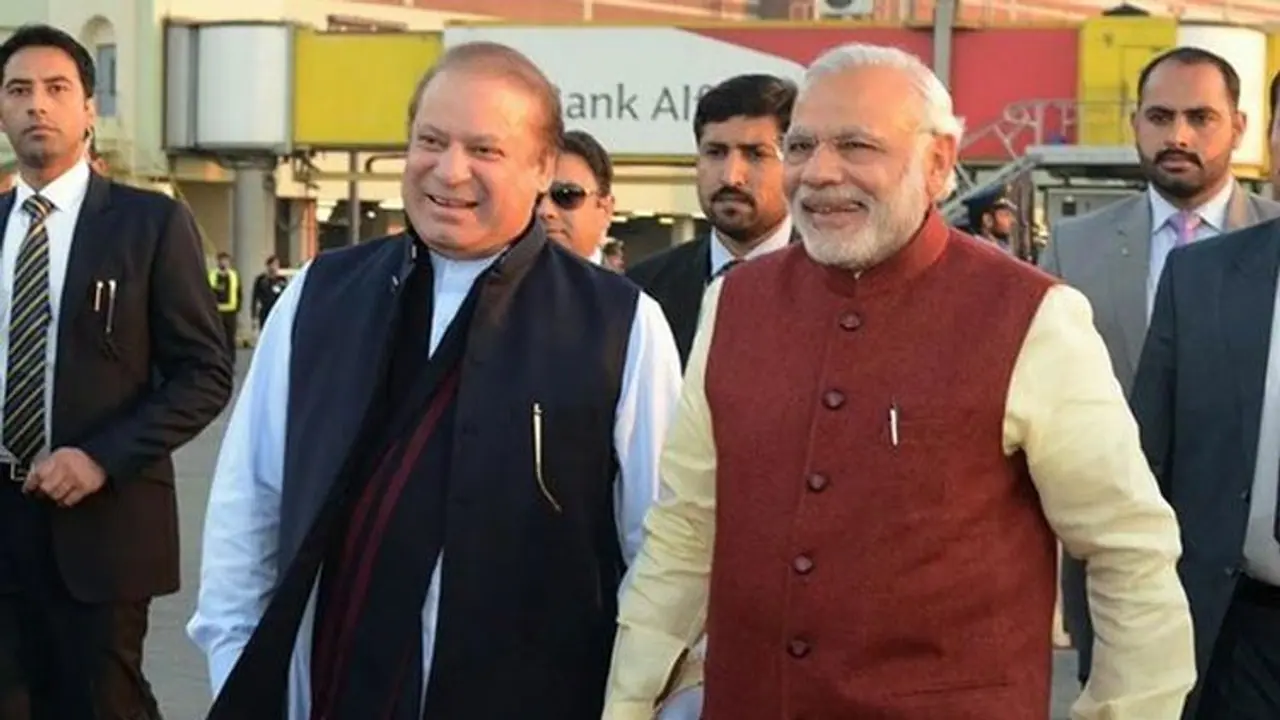 Twitterati go on rampage after Congress takes dig at Modi Nawaz Twitterati go on rampage after Congress takes dig at Modi Nawaz