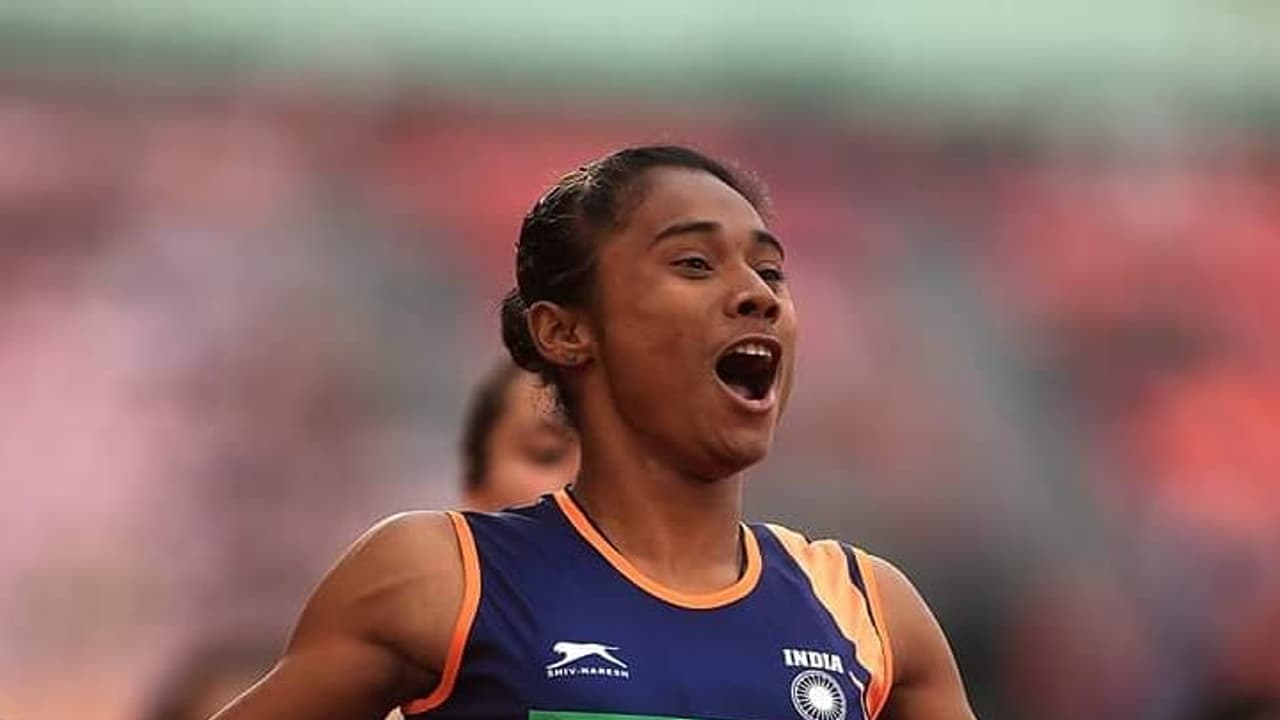 ರಿಲೆಯಲ್ಲಿ ಹೊಸ ದಾಖಲೆ ಬರೆದ ಹಿಮಾ ದಾಸ್ ತಂಡ ರಿಲೆಯಲ್ಲಿ ಹೊಸ ದಾಖಲೆ ಬರೆದ ಹಿಮಾ ದಾಸ್ ತಂಡ