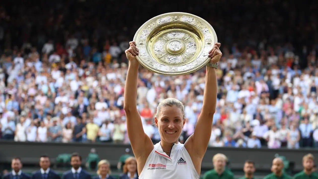 ತಾಯಿಯಾದ ಬಳಿಕ ಗ್ರ್ಯಾಂಡ್ಸ್ಲಾಂ ಗೆಲ್ಲೋ ಸೆರೆನಾ ಕನಸು ಭಗ್ನ ಕೆರ್ಬರ್ಗೆ ಚಾಂಪಿಯನ್ ಪಟ್ಟ ತಾಯಿಯಾದ ಬಳಿಕ ಗ್ರ್ಯಾಂಡ್ಸ್ಲಾಂ ಗೆಲ್ಲೋ ಸೆರೆನಾ ಕನಸು ಭಗ್ನ ಕೆರ್ಬರ್ಗೆ ಚಾಂಪಿಯನ್ ಪಟ್ಟ