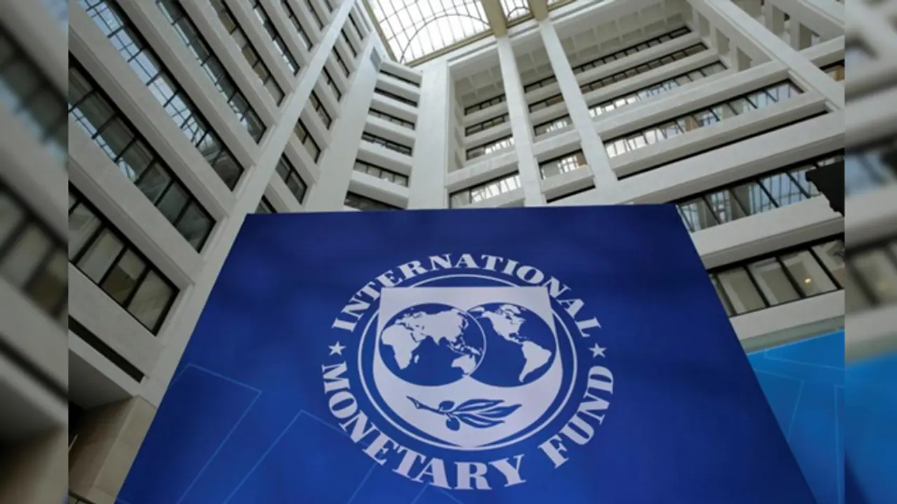 India may record double digit growth in 2021, be the fastest growing major economy: IMF
