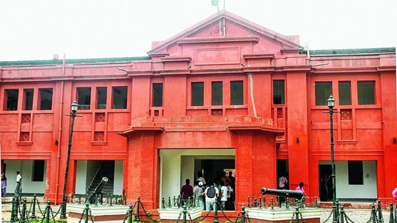 Ravenshaw University decaying: Student complains of serious inadequacies at Odisha's top educational institution