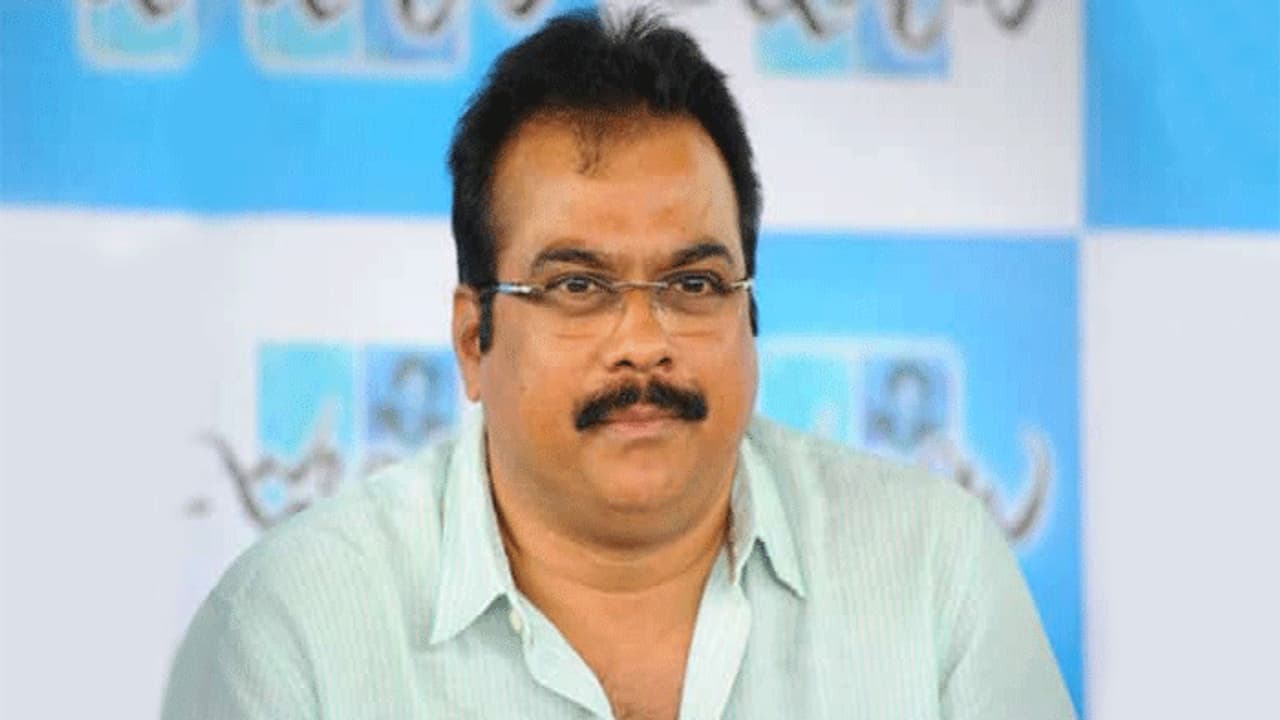 దానయ్యపై నెగెటివ్ ప్రచారం.. ఆ హీరో టీమే కారణమా..? దానయ్యపై నెగెటివ్ ప్రచారం.. ఆ హీరో టీమే కారణమా..?