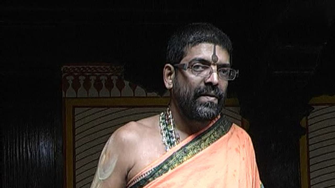 ಭೂ ಮಾಫಿಯಾಕ್ಕೆ ಸಿಲುಕಿದ್ದ ಶಿರೂರು ಶ್ರೀ..? ಕೊಟ್ಯಂತರ ಸಾಲದ ಒತ್ತಡ ಭೂ ಮಾಫಿಯಾಕ್ಕೆ ಸಿಲುಕಿದ್ದ ಶಿರೂರು ಶ್ರೀ..? ಕೊಟ್ಯಂತರ ಸಾಲದ ಒತ್ತಡ