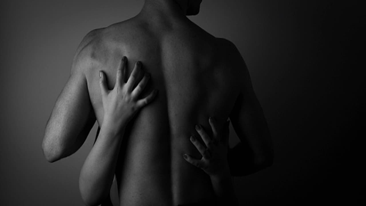 ಎಷ್ಟೆ ಹೇಳಿದ್ರೂ ಪುರುಷರು ಲೈಂಗಿಕ ಕ್ರಿಯೆ ವೇಳೆ ಮತ್ತೆ ಇದೇ ತಪ್ಪು ಮಾಡ್ತಿದ್ದಾರೆ ಎಷ್ಟೆ ಹೇಳಿದ್ರೂ ಪುರುಷರು ಲೈಂಗಿಕ ಕ್ರಿಯೆ ವೇಳೆ ಮತ್ತೆ ಇದೇ ತಪ್ಪು ಮಾಡ್ತಿದ್ದಾರೆ