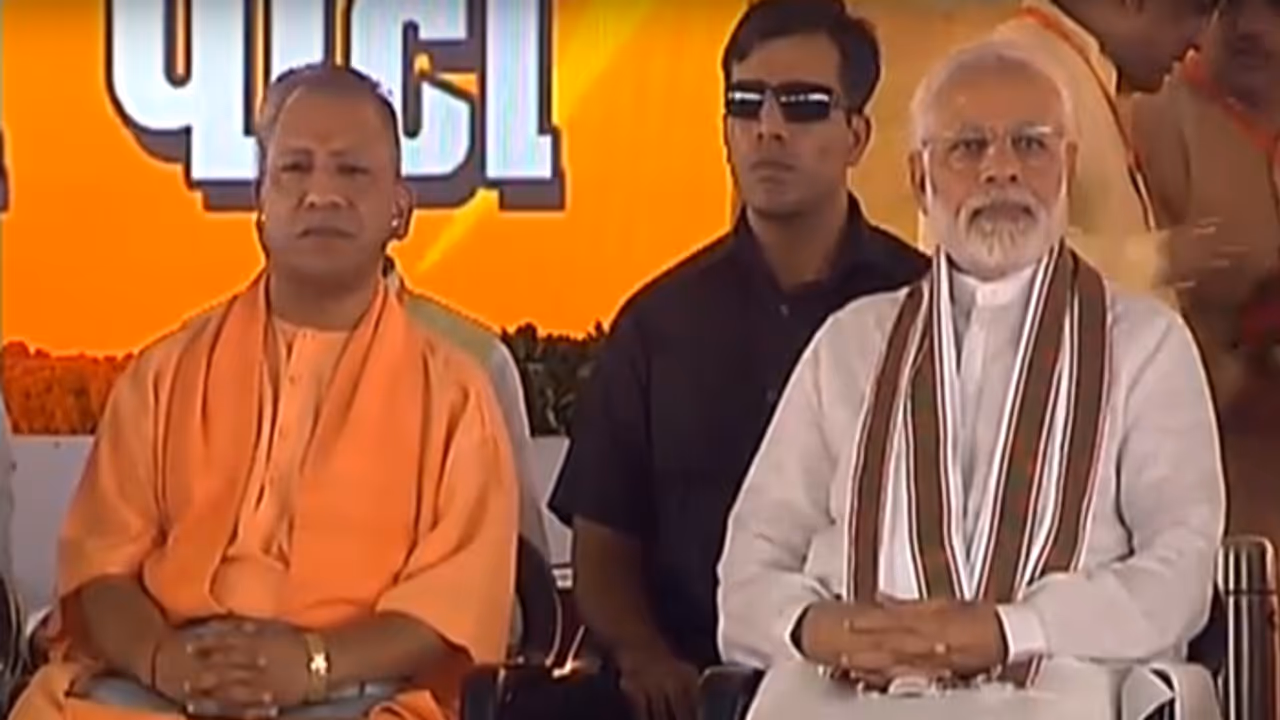 PM Narendra Modi in Shahjahanpur: Rahul Gandhi, unable to justify no confidence motion, attempted forced hug