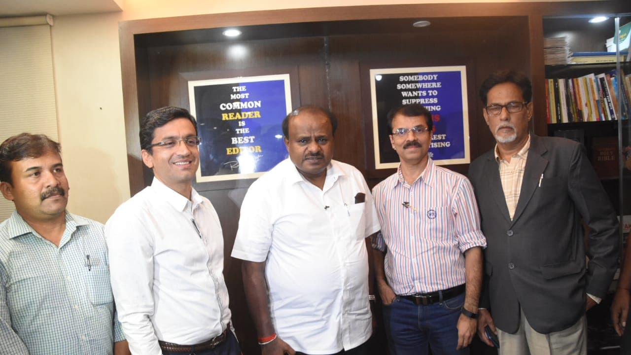 ಸಿಎಂ ಸಮಸ್ಯೆ ಬಂದಾಗ ಯಾರಿಗೆ ಹೇಳ್ತಾರೆ?