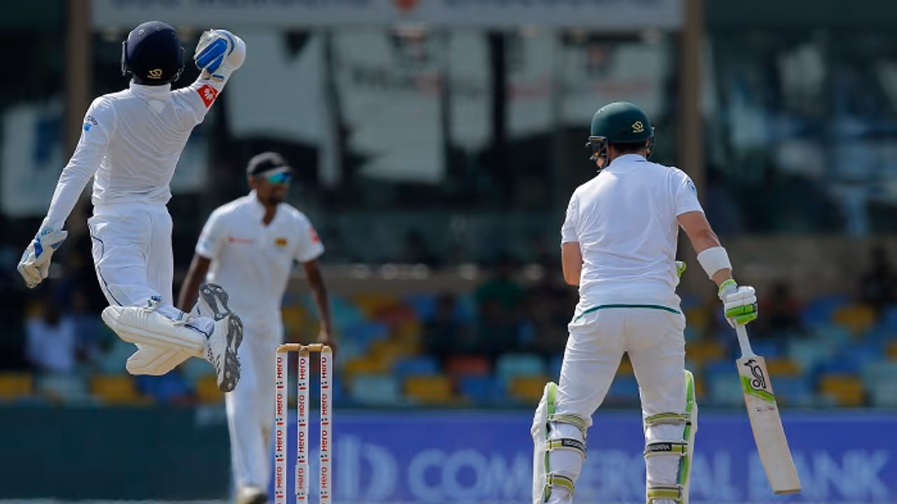 Sri Lanka vs South Africa: Rangana Herath strikes as Proteas chase 490 to win 2nd Test Sri Lanka vs South Africa: Rangana Herath strikes as Proteas chase 490 to win 2nd Test