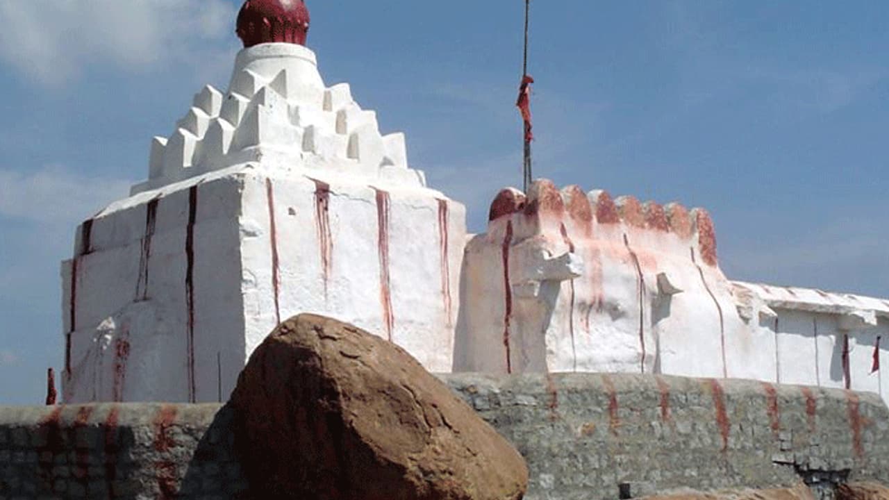 ಅಂಜನಾದ್ರಿ ಅಲ್ಲ, ನಾಸಿಕ್ನ ಅಂಜನೇರಿ: ಹನುಮ ಜನ್ಮಸ್ಥಳ ಬಗ್ಗೆ ಈಗ ಮಹಾರಾಷ್ಟ್ರದಿಂದ ತಗಾದೆ! ಅಂಜನಾದ್ರಿ ಅಲ್ಲ, ನಾಸಿಕ್ನ ಅಂಜನೇರಿ: ಹನುಮ ಜನ್ಮಸ್ಥಳ ಬಗ್ಗೆ ಈಗ ಮಹಾರಾಷ್ಟ್ರದಿಂದ ತಗಾದೆ!