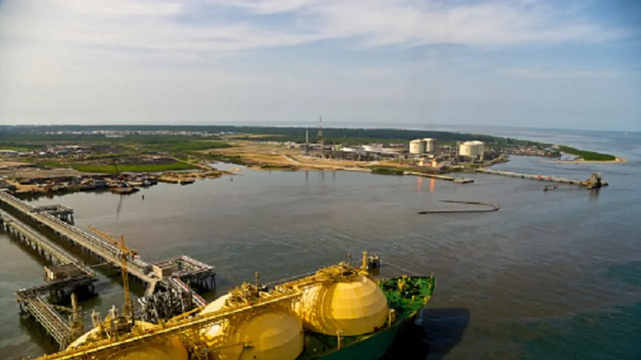 Government contemplating on using LNG as transportation fuel: Minister Dharmendra Pradhan