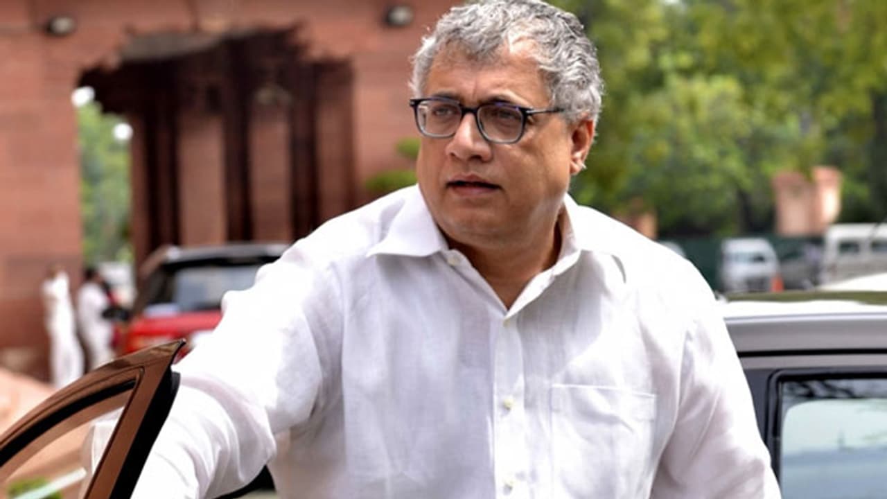 తెలుగు బిడ్డే కానీ..: జీవీఎల్కు కౌంటరిచ్చిన టీఎంసీ ఎంపీ తెలుగు బిడ్డే కానీ..: జీవీఎల్కు కౌంటరిచ్చిన టీఎంసీ ఎంపీ