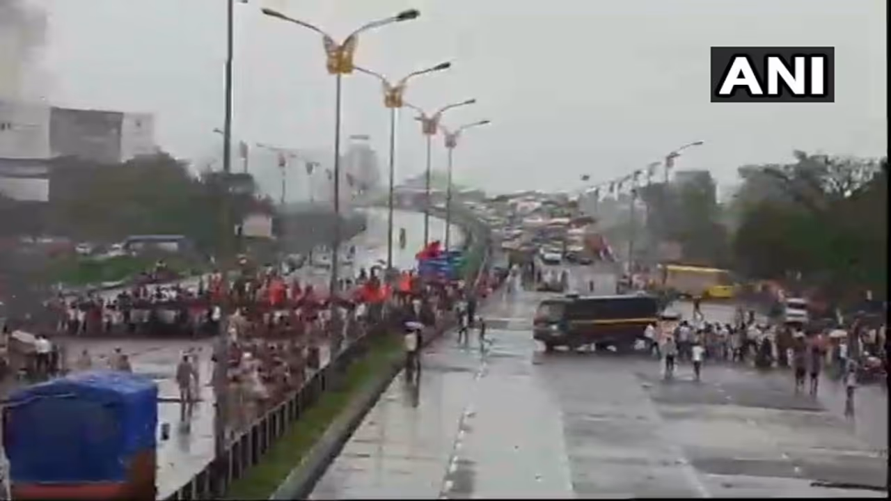 ಮರಾಠಾ ಮೀಸಲಾತಿ ಹೋರಾಟ: ಮಹಾರಾಷ್ಟ್ರ ಪ್ರಕ್ಷುಬ್ದ!