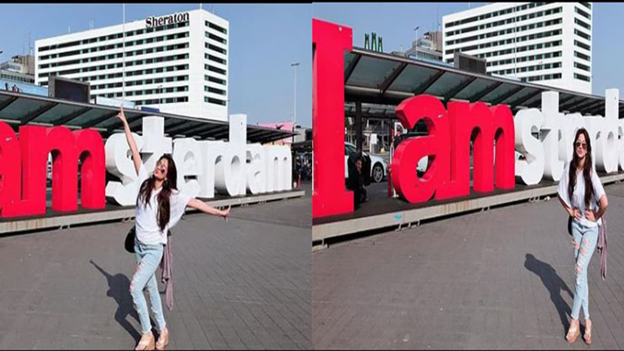 ಆ್ಯಮ್ಸ್ಟರ್ಡ್ಯಾಂನಲ್ಲಿ ಹಾಲಿಡೇ ಎಂಜಾಯ್ ಮಾಡುತ್ತಿದ್ದಾರೆ ಹರ್ಷಿಕಾ ಪೂಣಚ್ಚ ಆ್ಯಮ್ಸ್ಟರ್ಡ್ಯಾಂನಲ್ಲಿ ಹಾಲಿಡೇ ಎಂಜಾಯ್ ಮಾಡುತ್ತಿದ್ದಾರೆ ಹರ್ಷಿಕಾ ಪೂಣಚ್ಚ