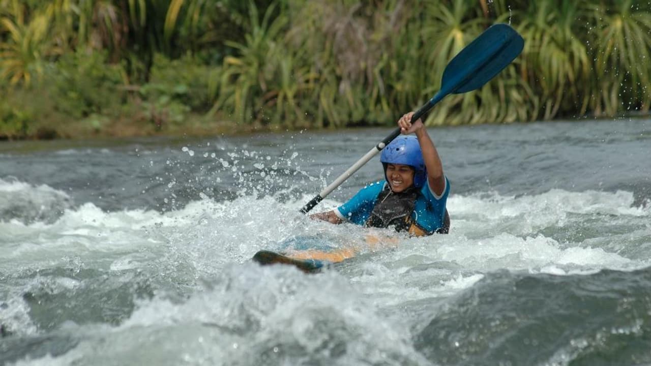 ದೇಶದ ಮೊದಲ ಮಹಿಳಾ ಜೆಟ್ ಸ್ಕೈ ಗೈಡ್ ಸೌಮ್ಯ ದೇಶದ ಮೊದಲ ಮಹಿಳಾ ಜೆಟ್ ಸ್ಕೈ ಗೈಡ್ ಸೌಮ್ಯ