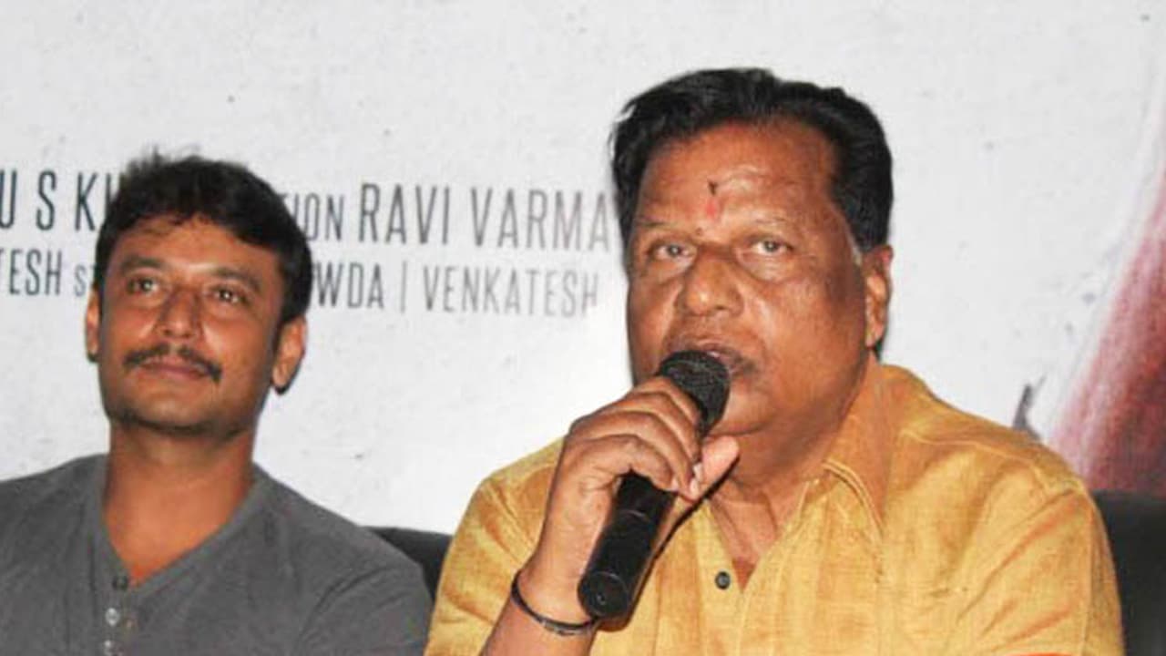 ಸ್ಯಾಂಡಲ್’ವುಡ್’ನಲ್ಲಿ ಮತ್ತೊಂದು ಟೈಟಲ್ ವಿವಾದ; ಏನಿದು ಹೊಸ ವರಾತ? ಸ್ಯಾಂಡಲ್’ವುಡ್’ನಲ್ಲಿ ಮತ್ತೊಂದು ಟೈಟಲ್ ವಿವಾದ; ಏನಿದು ಹೊಸ ವರಾತ?