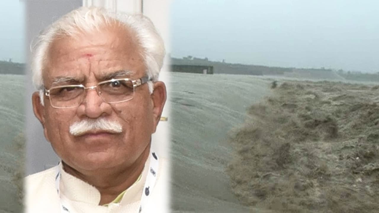 Yamuna river rises: CM Khattar calls emergency meeting with senior officials Yamuna river rises: CM Khattar calls emergency meeting with senior officials