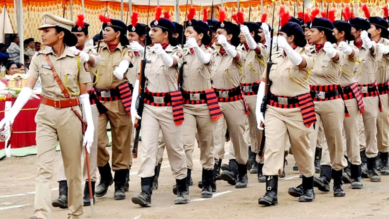 ಪೊಲೀಸ್‌ ಹುದ್ದೆಗಳಲ್ಲಿ ಶೇ.25 ರಷ್ಟು ಕಡ್ಡಾಯ ಮಹಿಳಾ ಮೀಸಲು