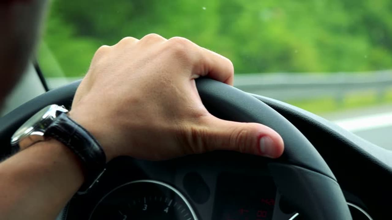 മഹീന്ദ്രയുടെ ഈ വാഹനങ്ങളും ഉല്‍പ്പാദനം നിര്‍ത്തുന്നു!