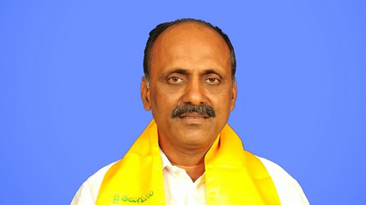 రాజంపేట ఎమ్మెల్యే మేడా నివాసం వద్ద కలకలం: తుపాకీతో తిరుగుతున్న ఐదుగురి అరెస్ట్