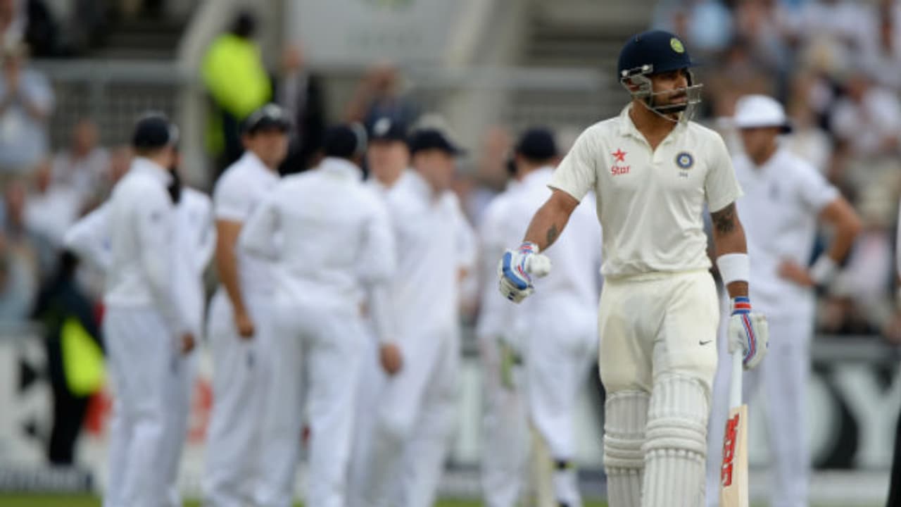 ಕೊಹ್ಲಿ ವಿಕೆಟ್ ಪತನದ ಬಳಿಕ ಸ್ಲೆಡ್ಜಿಂಗ್ ಆರಂಭಿಸಿದ ಇಂಗ್ಲೆಂಡ್ ಕೊಹ್ಲಿ ವಿಕೆಟ್ ಪತನದ ಬಳಿಕ ಸ್ಲೆಡ್ಜಿಂಗ್ ಆರಂಭಿಸಿದ ಇಂಗ್ಲೆಂಡ್