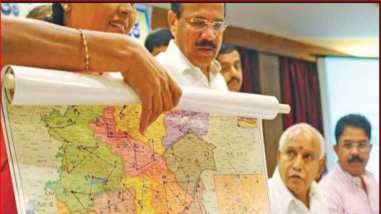 ಮುನಿಸಿಕೊಂಡವರು ಒಂದಾದರು ಮುನಿಸಿಕೊಂಡವರು ಒಂದಾದರು